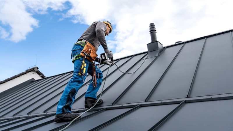 Commercial roofing services for businesses in North Carolina